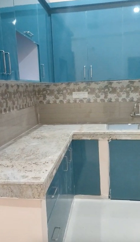 Just Listed — 2 BHK Builder Floor for rent in  Dimond Recidency 2,Sector 73, Noi…